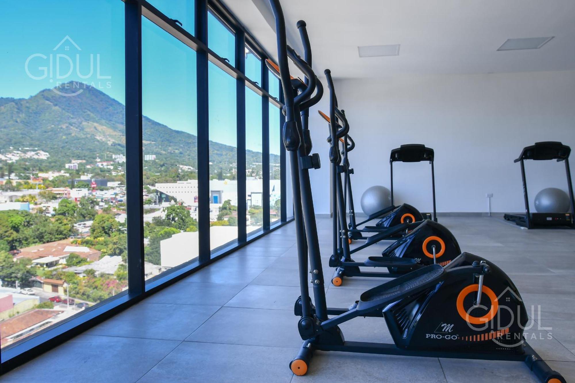 Modern In Downtown. A/c+ Wifi! Apartamento
